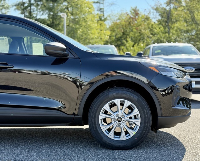 2025 Ford Escape Active photo 2
