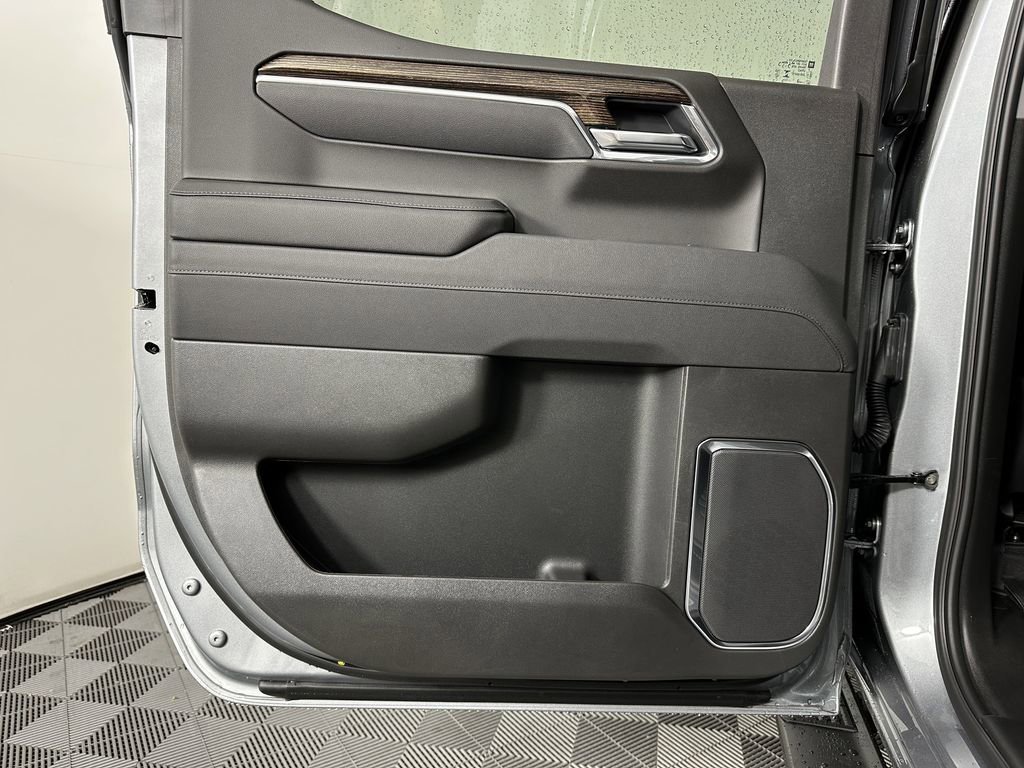 2025 Gmc Sierra Elevation photo 20