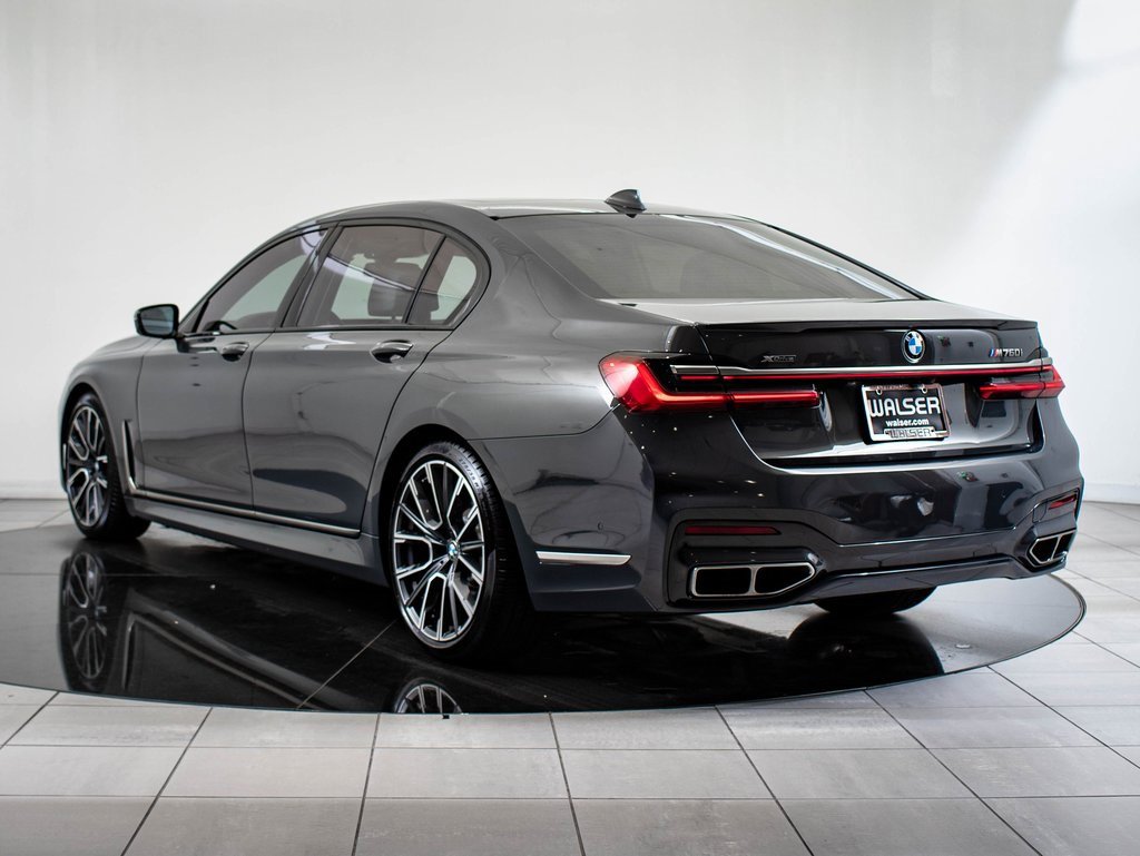2022 Bmw M760Li photo 6