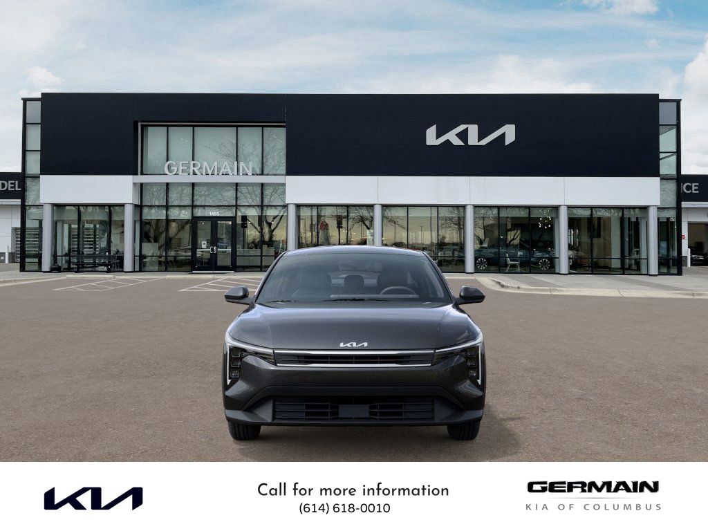 2025 Kia K4 LX photo 2