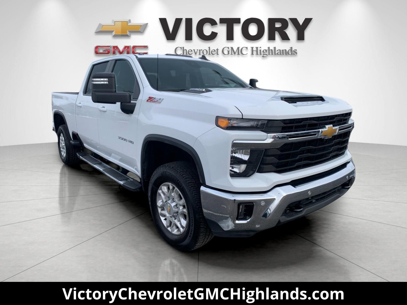 2025 Chevrolet Silverado 3500HD LT's photo