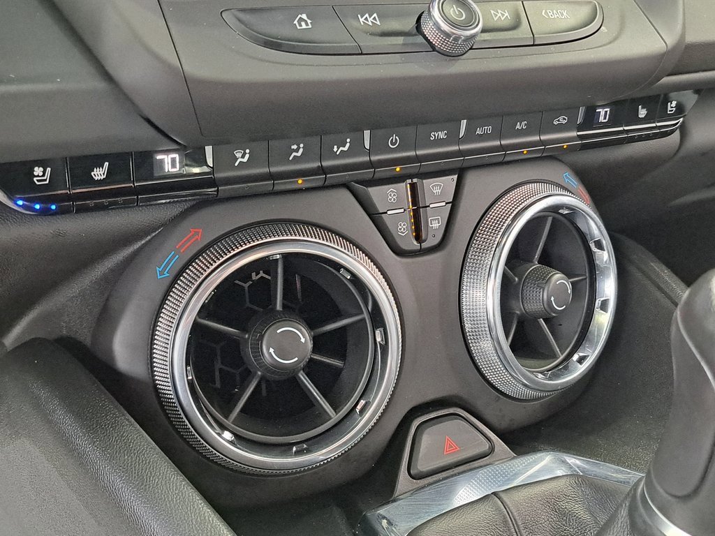 2023 Chevrolet Camaro 2LT photo 15