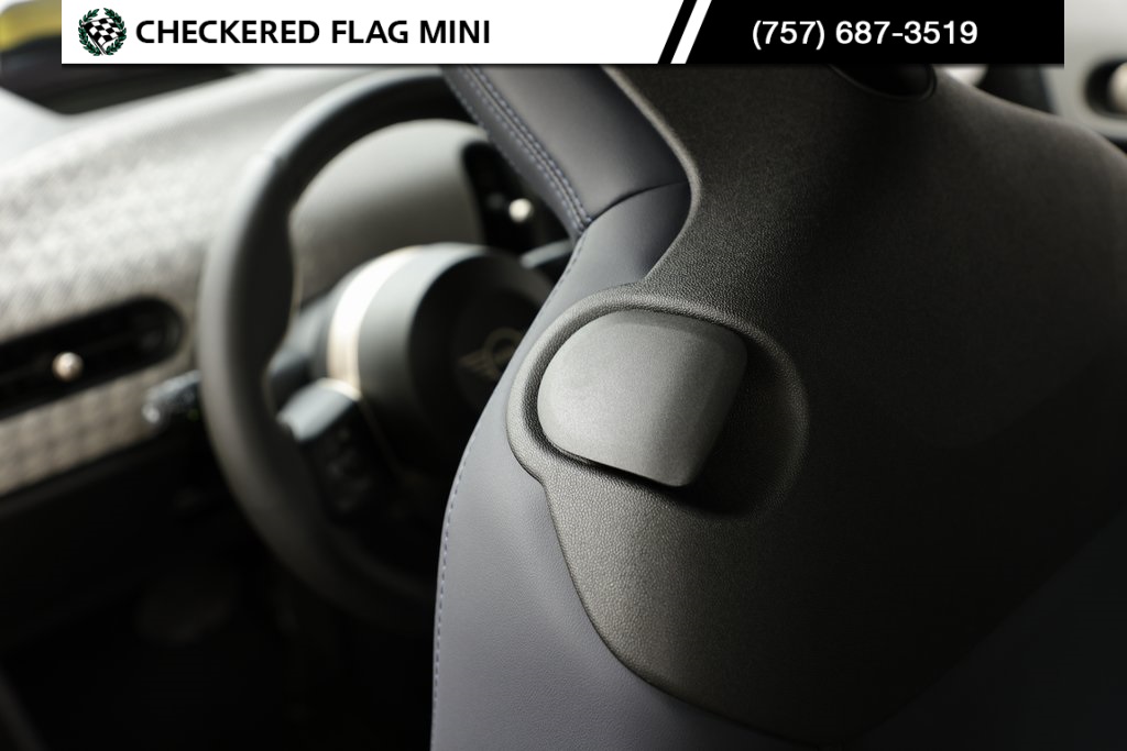 2025 Mini Cooper S Iconic photo 23