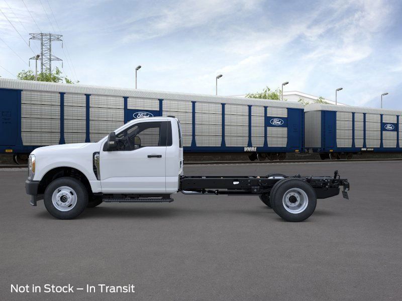 2026 Ford F-350 photo 4