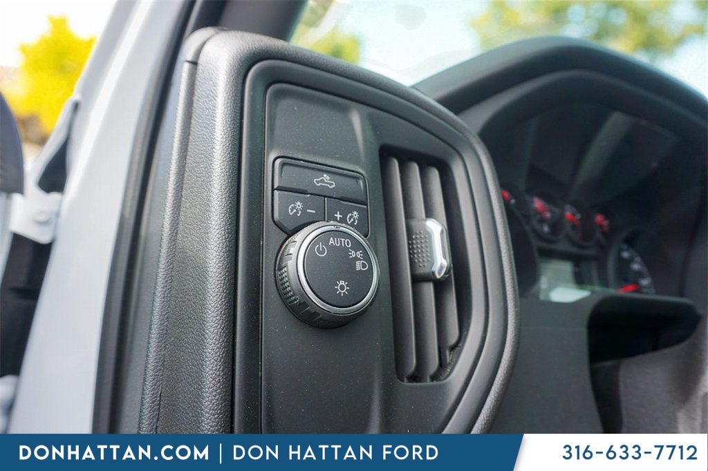 2024 Chevrolet Silverado 1500 photo 14
