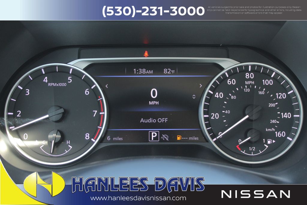 2025 Nissan Sentra SV photo 13