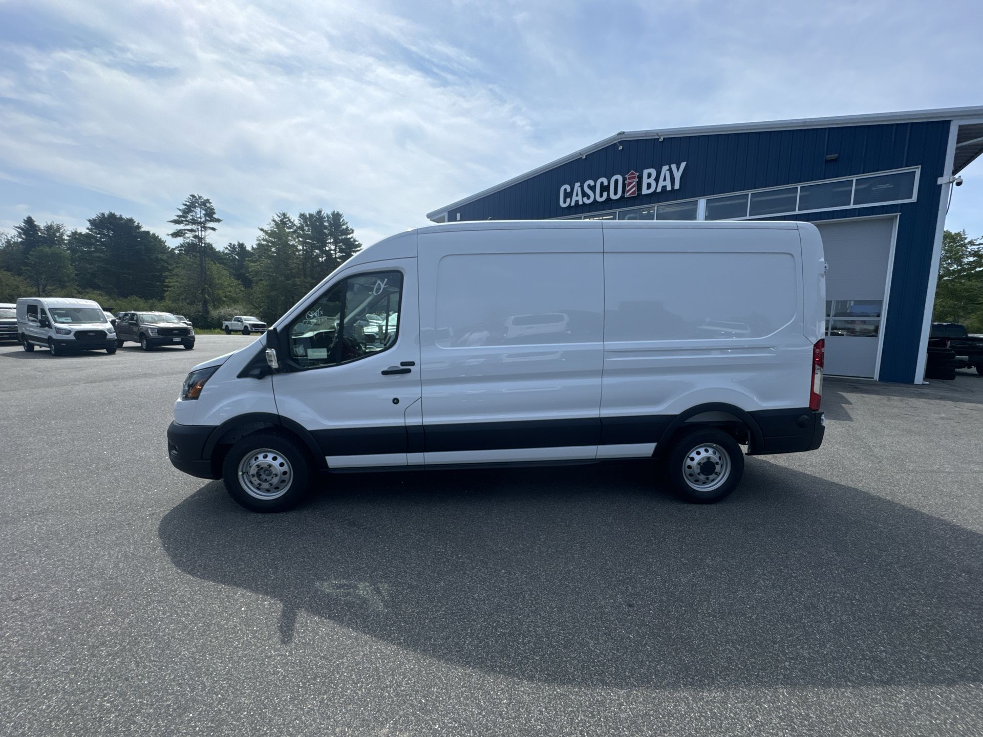 2025 Ford Transit Van Base's photo