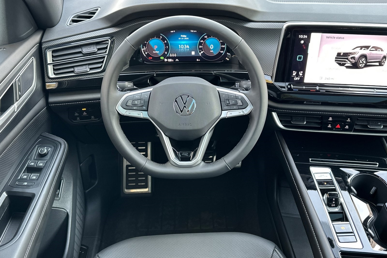 2025 Volkswagen Atlas Cross Sport SEL R-Line photo 11