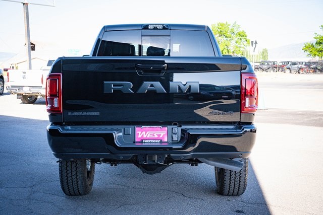 2025 Ram 2500 Laramie photo 9