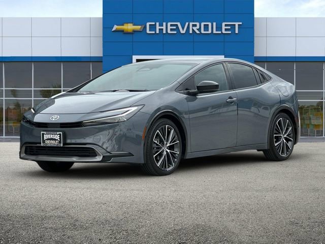 2024 Toyota Prius LE photo 8