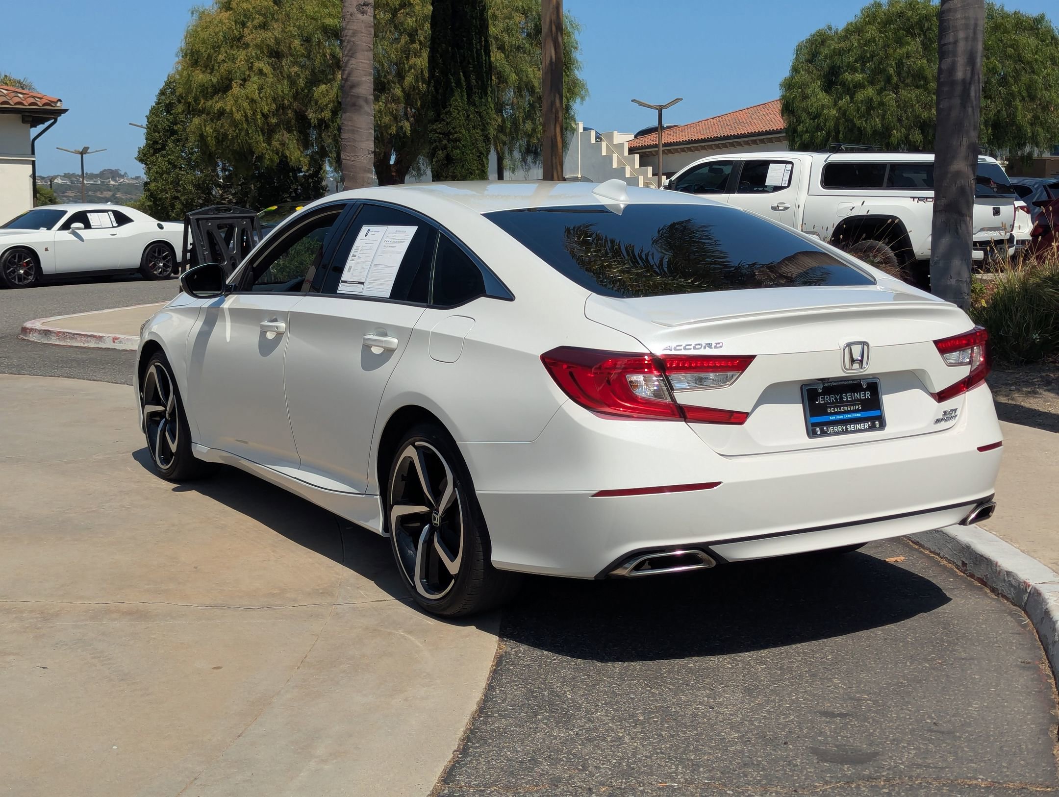 2020 Honda Accord Sport photo 3
