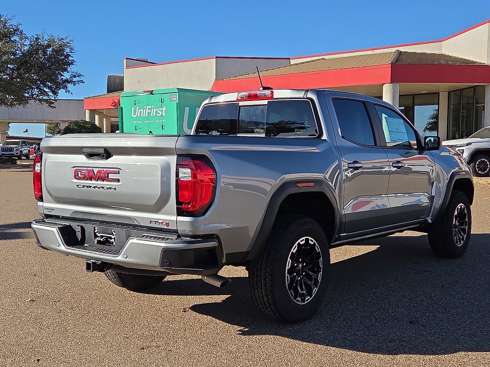 2026 Gmc Canyon AT4 photo 4