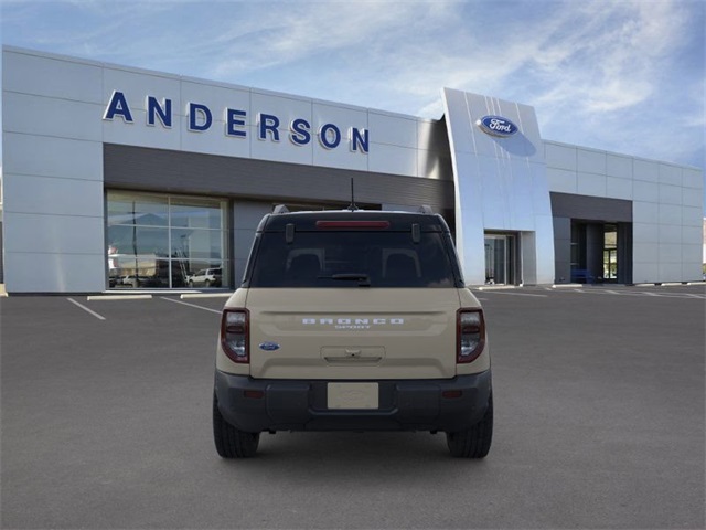 2025 Ford Bronco Sport Outer Banks photo 3