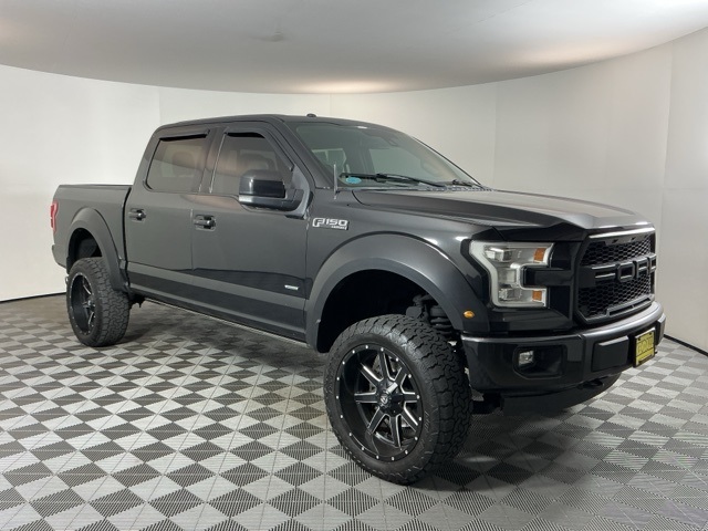 2015 Ford F-150 XLT photo 3