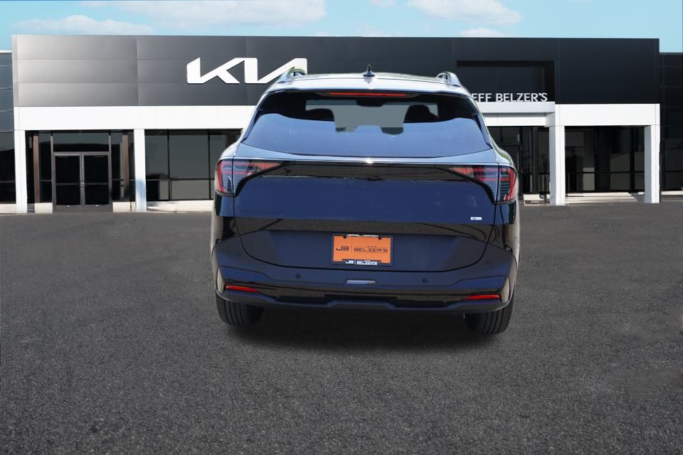 2026 Kia Sportage X-Line photo 3