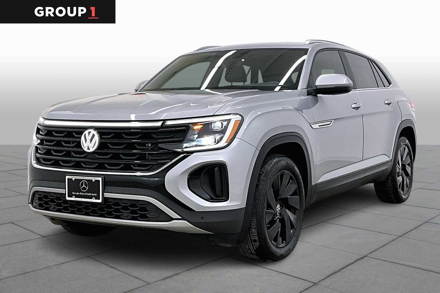 2024 Volkswagen Atlas Cross Sport SE w/Tech