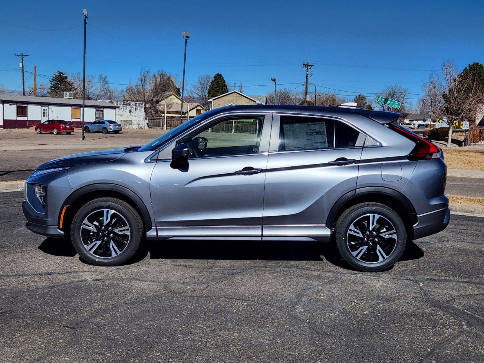 2025 Mitsubishi Eclipse Cross SEL photo 2