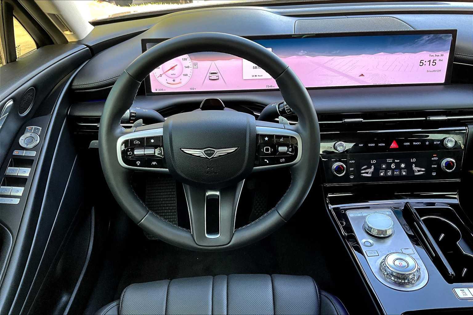 2025 Genesis G80 2.5T AWD photo 8
