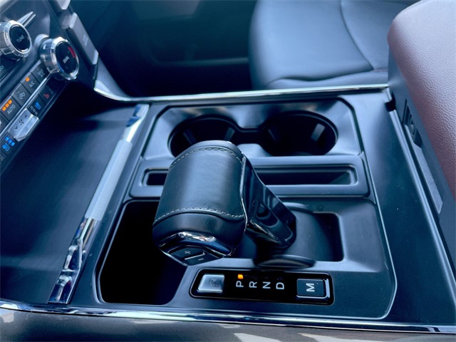 2023 Ford F-150 Lariat photo 10