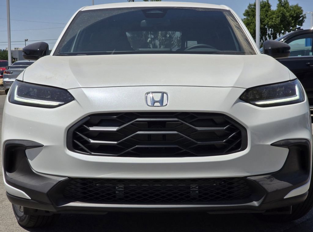 2026 Honda HR-V Sport photo 3