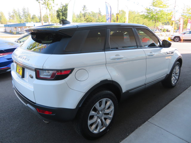 2018 Land Rover Range Rover Evoque SE photo 6
