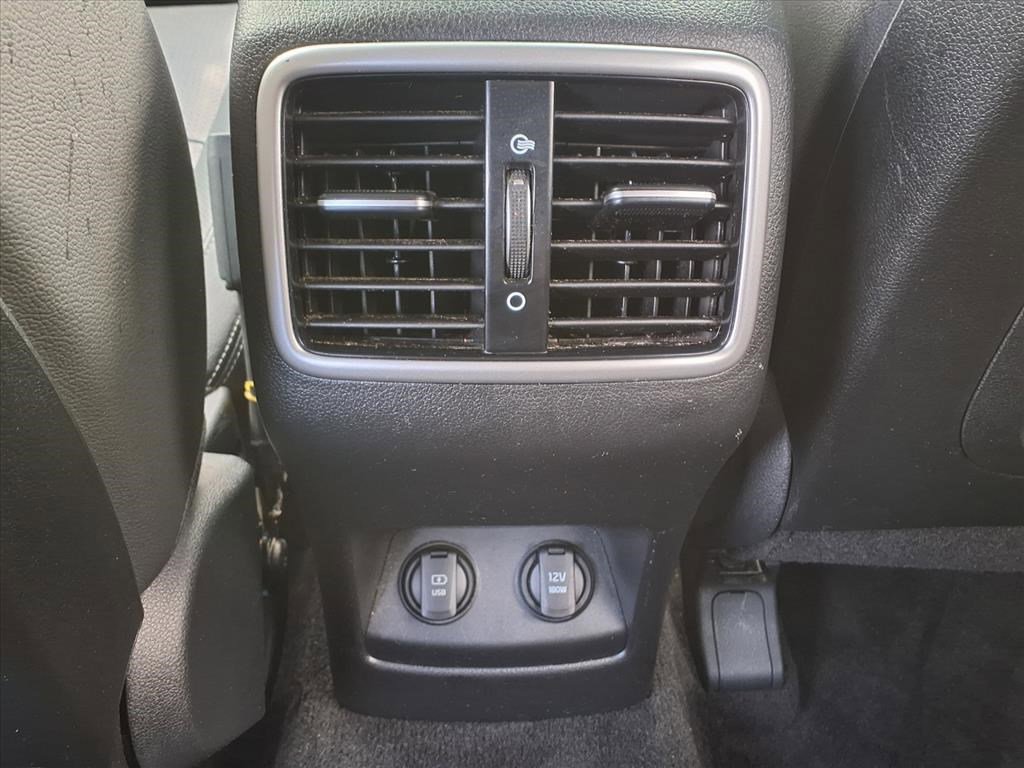2022 Kia Sportage EX photo 11