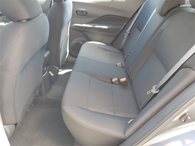2025 Nissan Kicks Play S photo 17