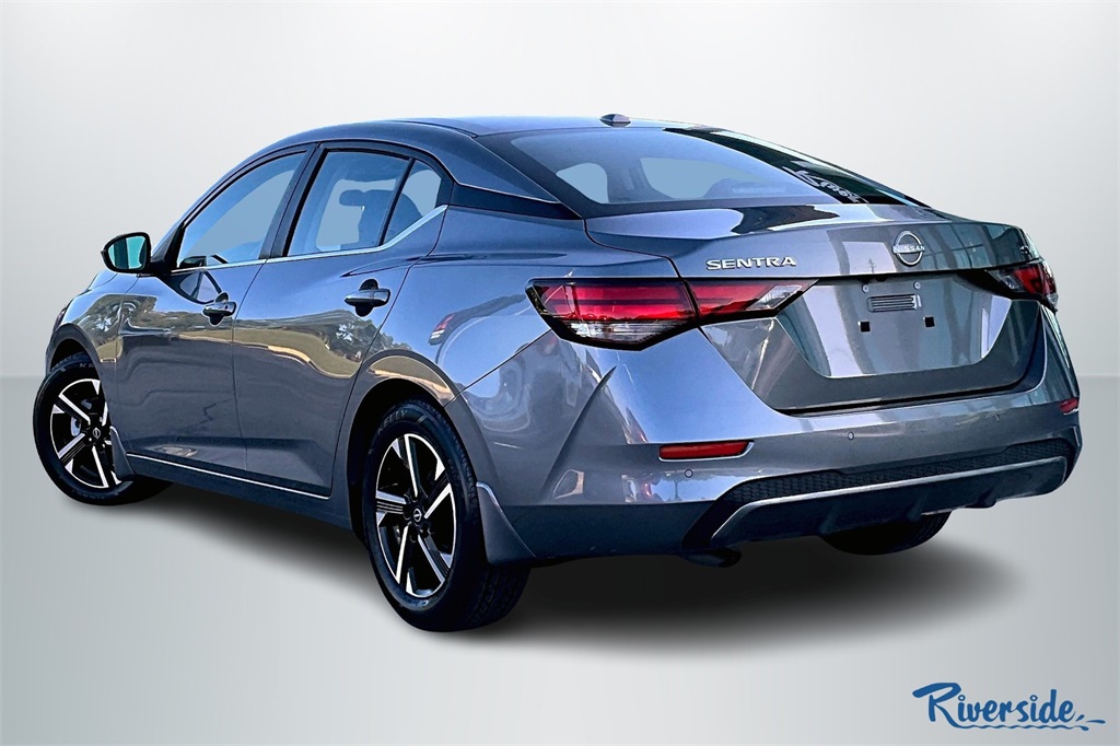 2024 Nissan Sentra SV photo 4