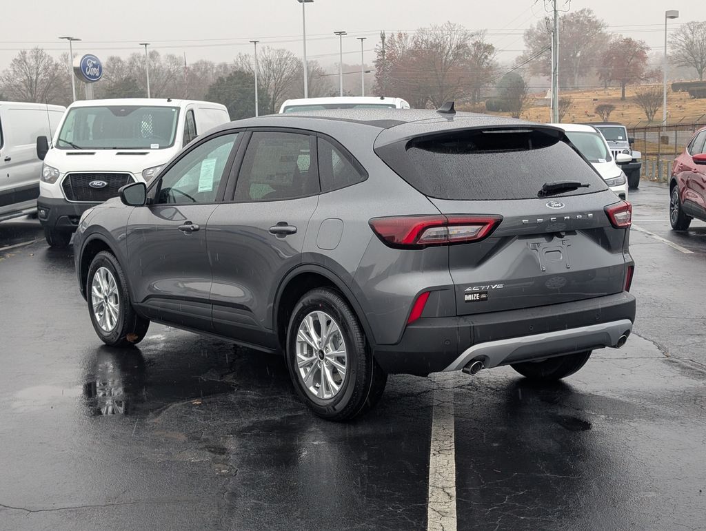 2026 Ford Escape Active photo 4