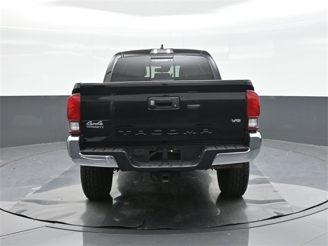 2022 Toyota Tacoma SR5 photo 4