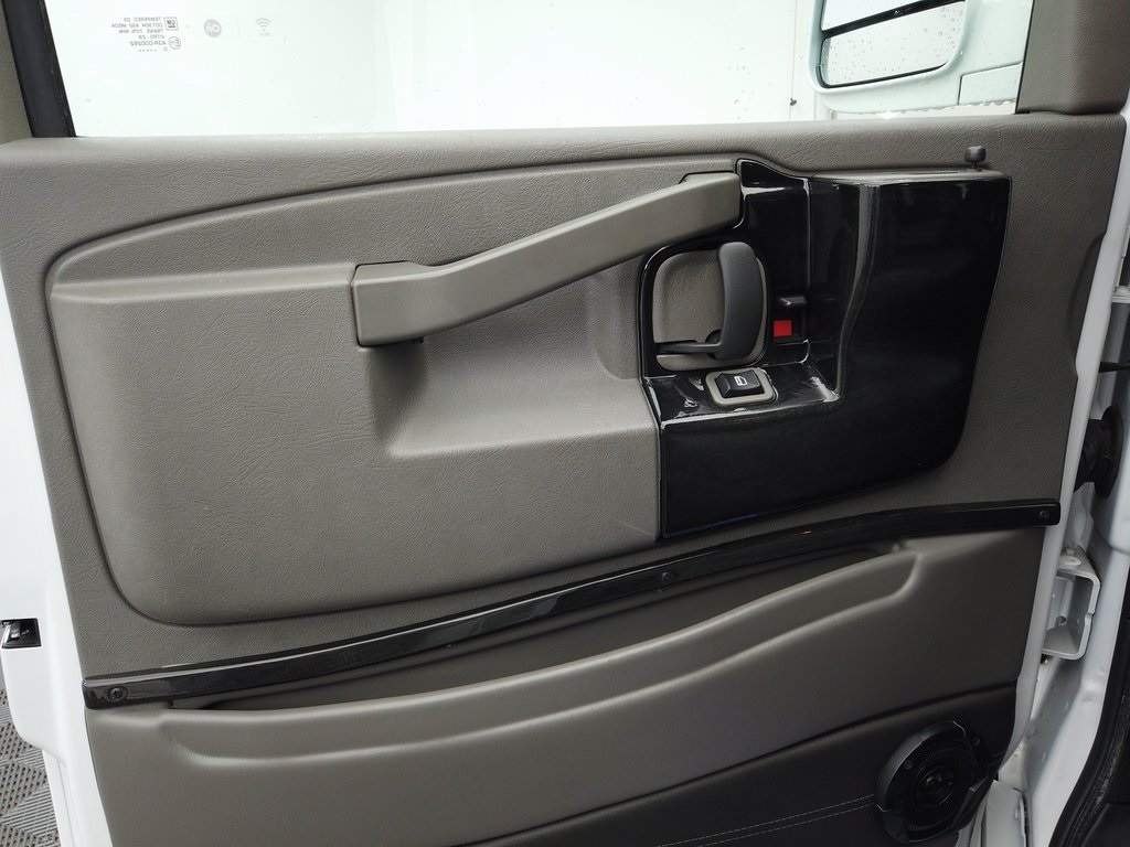 2020 Gmc Savana photo 15