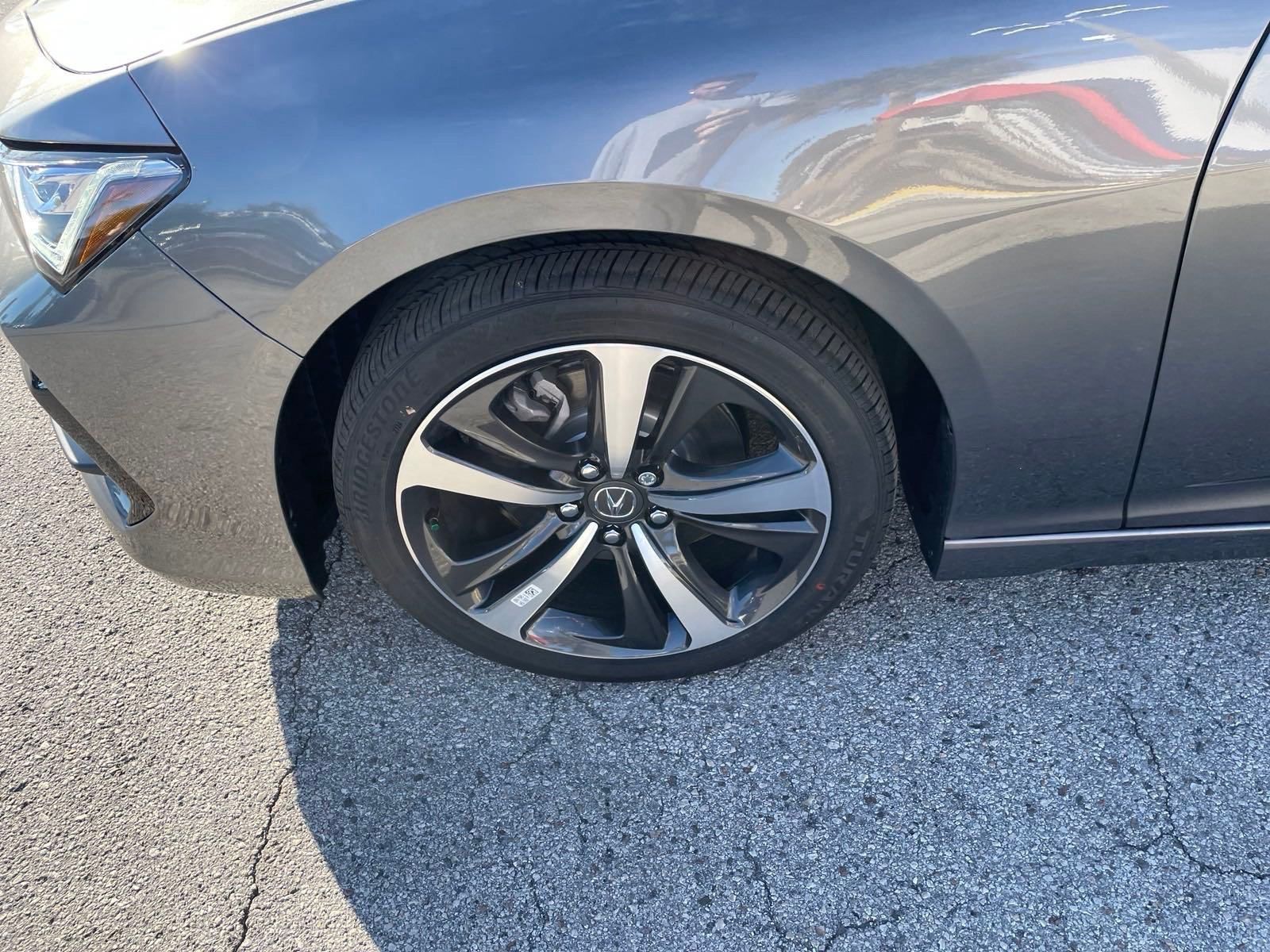 2025 Acura TLX Technology photo 15