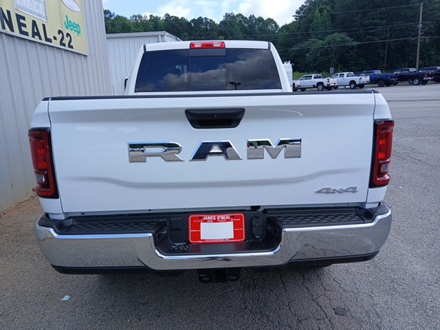 2025 Ram 2500 Tradesman photo 4