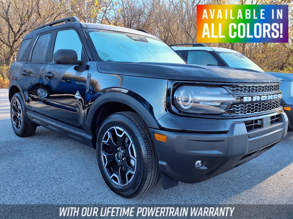 2025 Ford Bronco Sport Outer Banks's photo