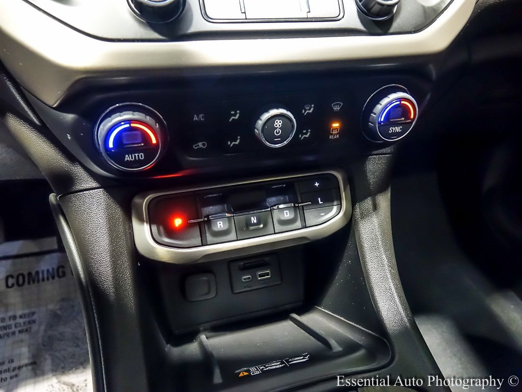 2023 GMC ACADIA - Image 29