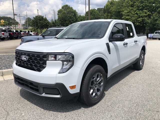 2025 Ford Maverick XLT photo 4