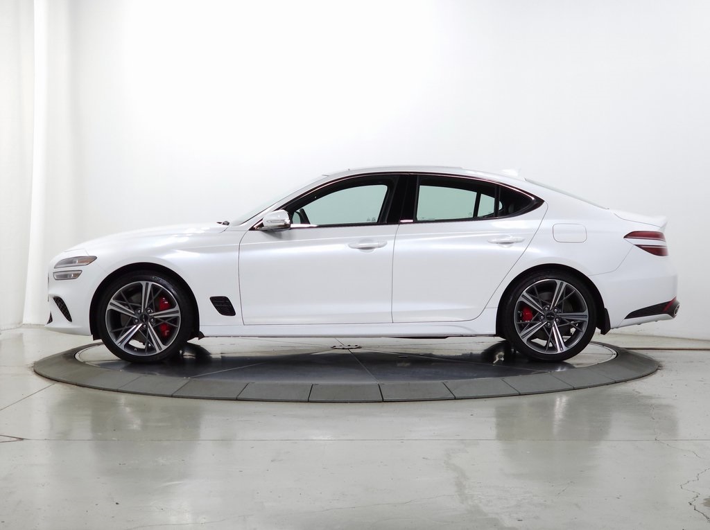 2025 Genesis G70 2.5T Sport Prestige photo 5