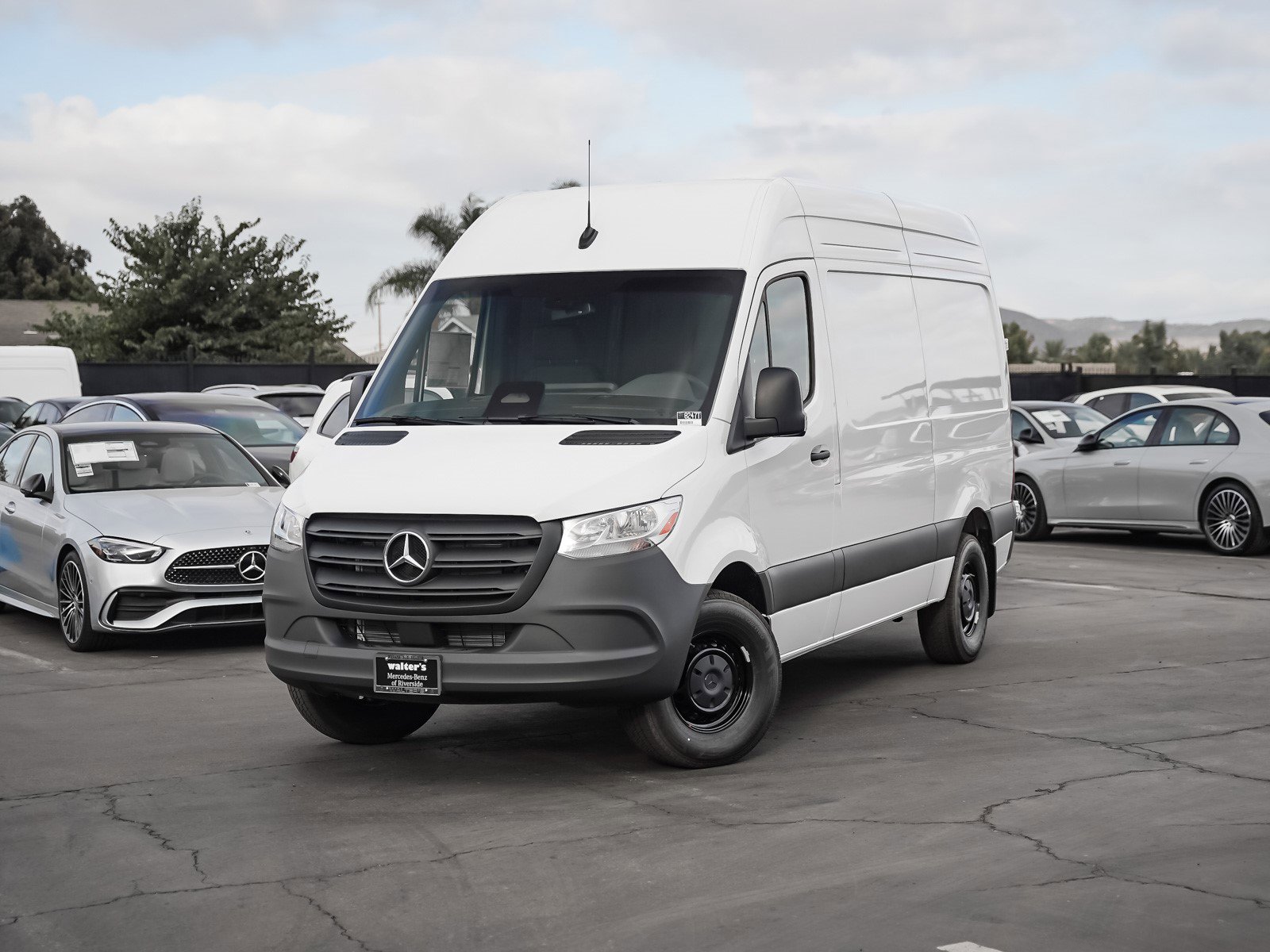2025 Mercedes-Benz Sprinter Cargo Van Base