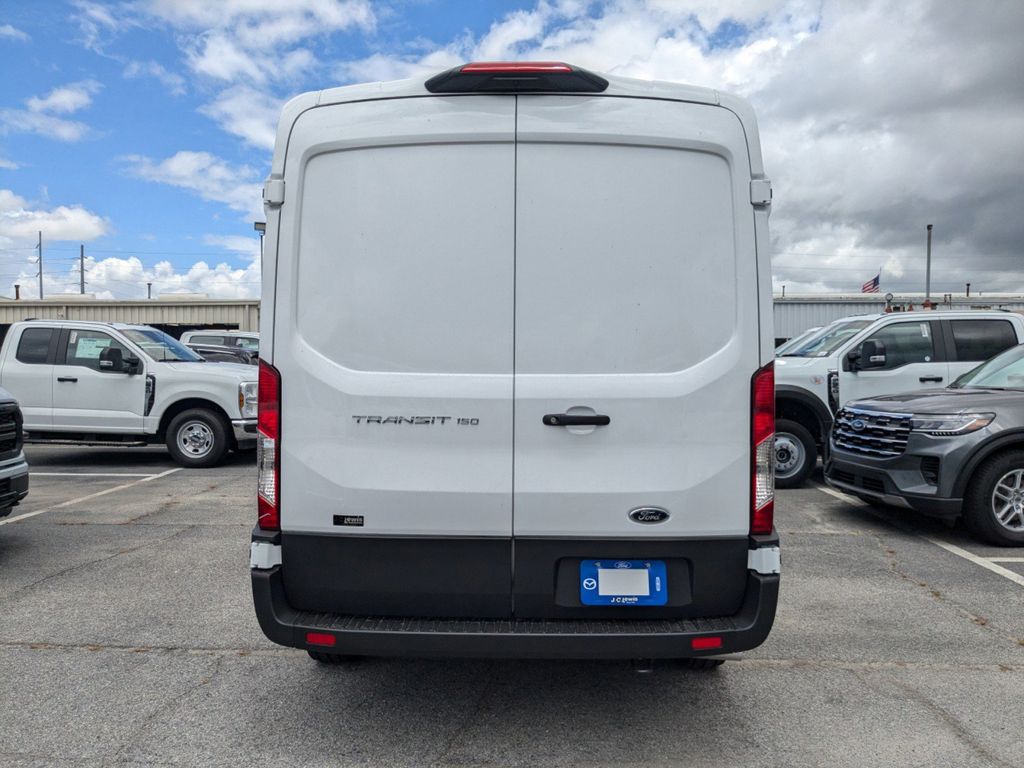 2025 Ford Transit photo 5