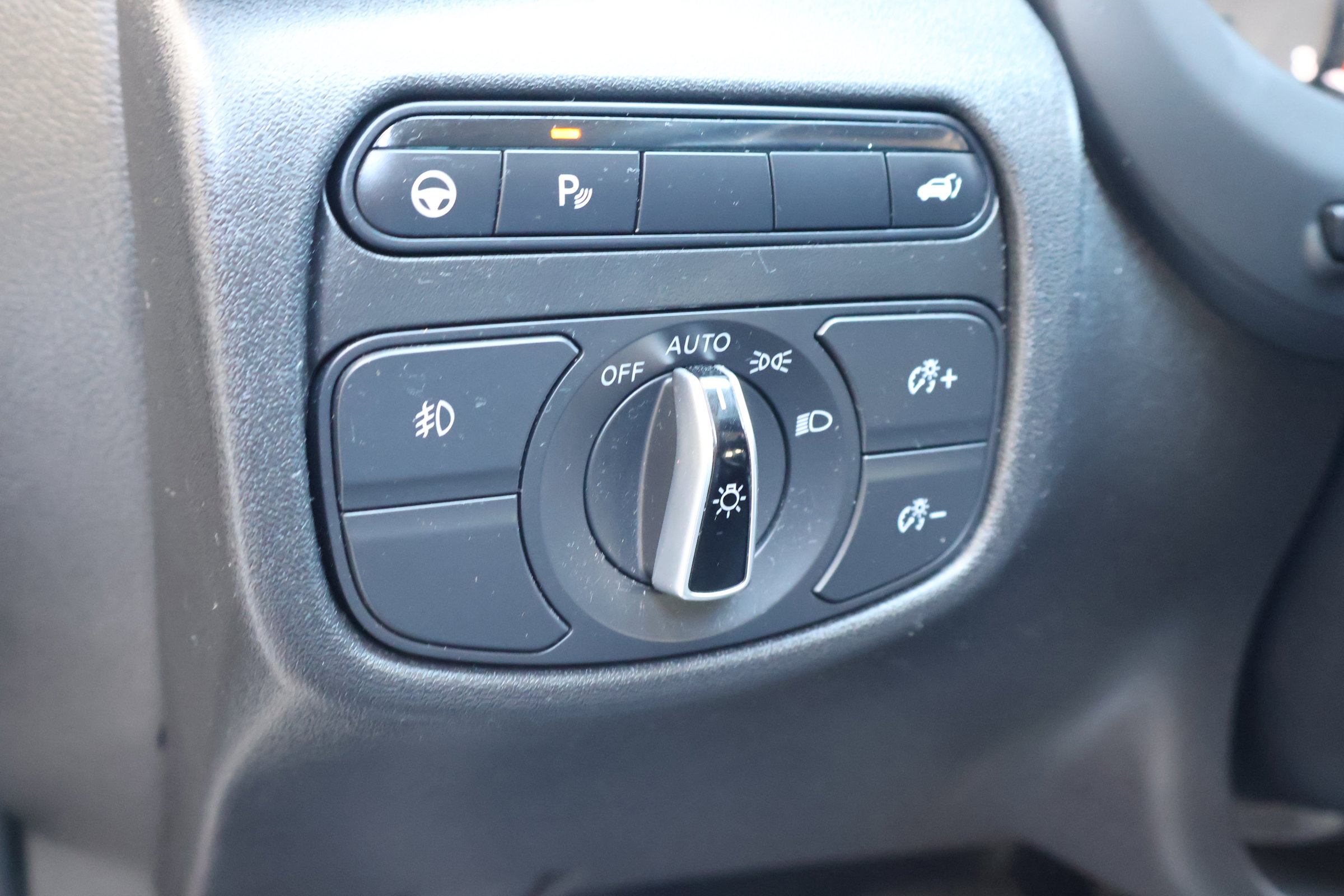 2021 Infiniti QX50 Essential photo 22