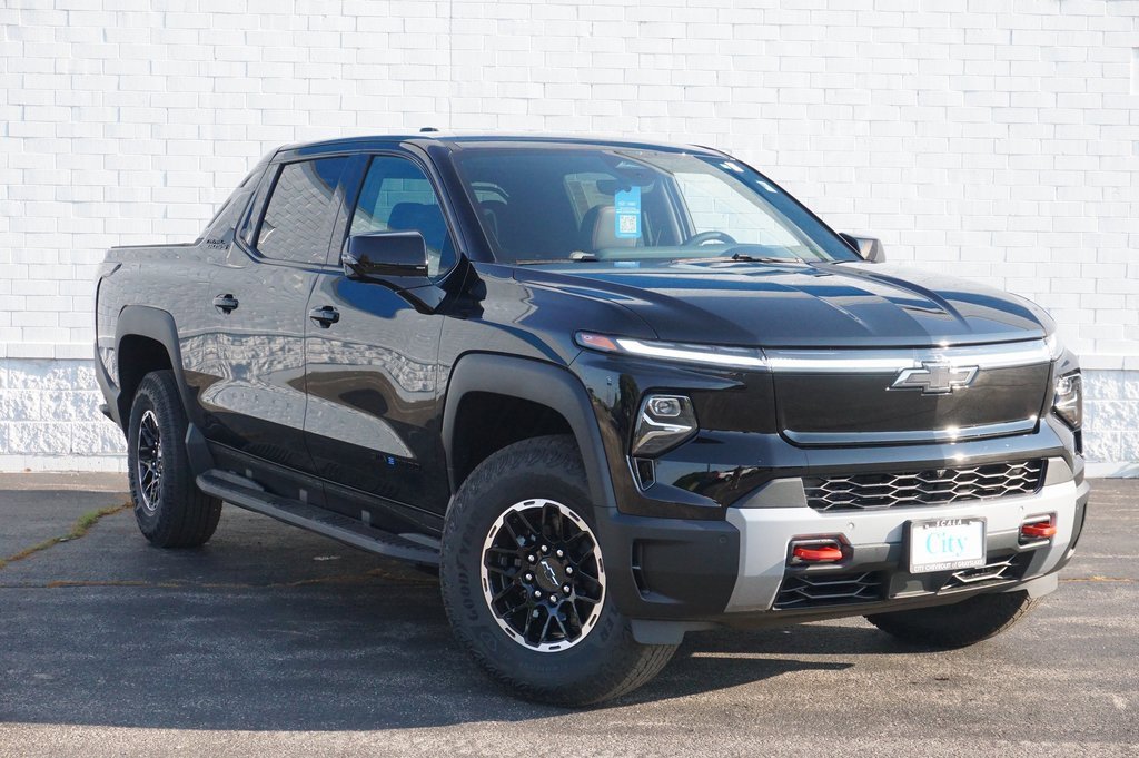 2026 Chevrolet Silverado EV Trail Boss photo 2