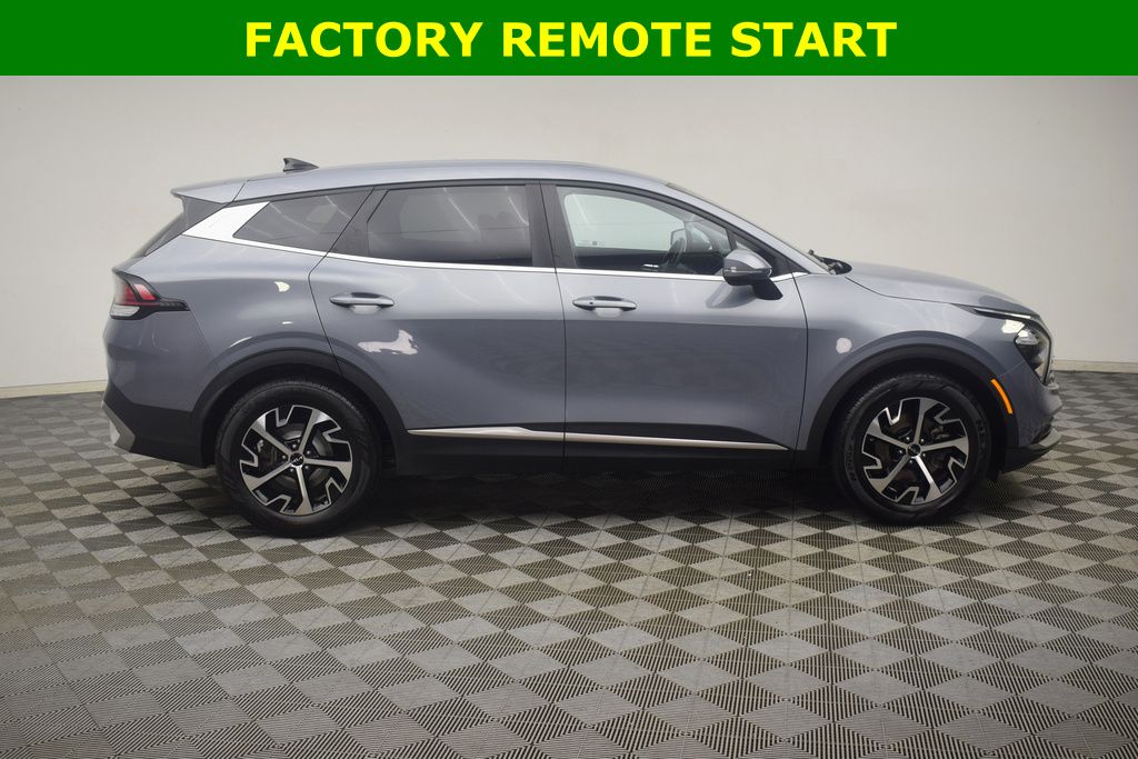 2023 Kia Sportage EX photo 9