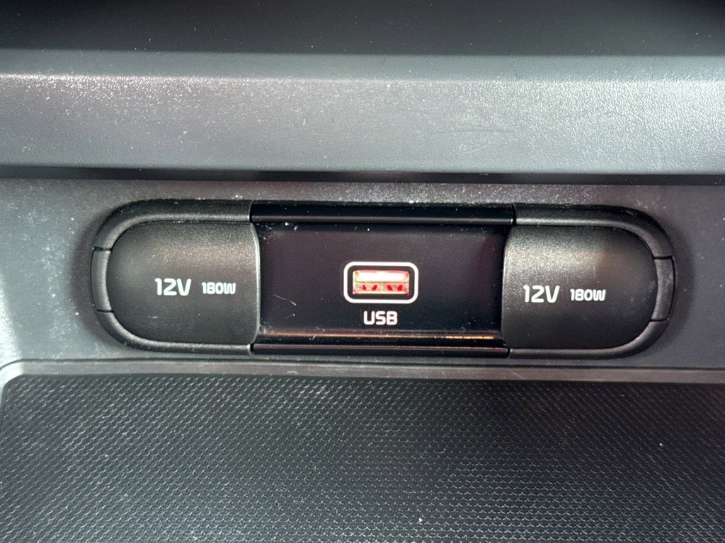 2020 Kia Soul GT-Line photo 9