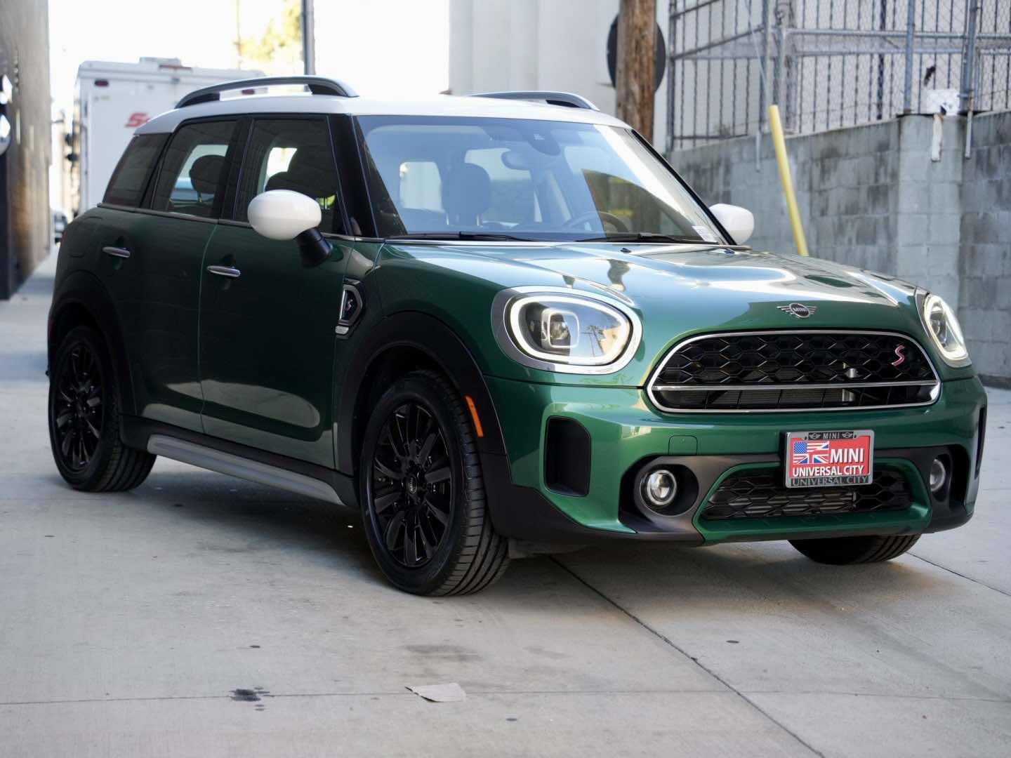 2023 MINI Countryman S's photo