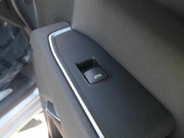 2025 Chevrolet Silverado 1500 LT photo 25