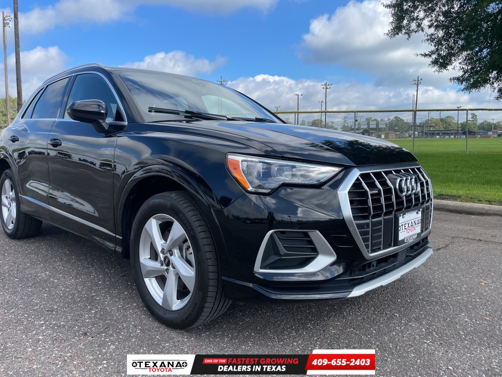 2021 Audi Q3 Premium