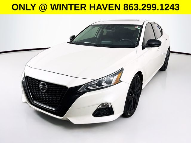 2022 Nissan Altima 2.5 SR photo 2