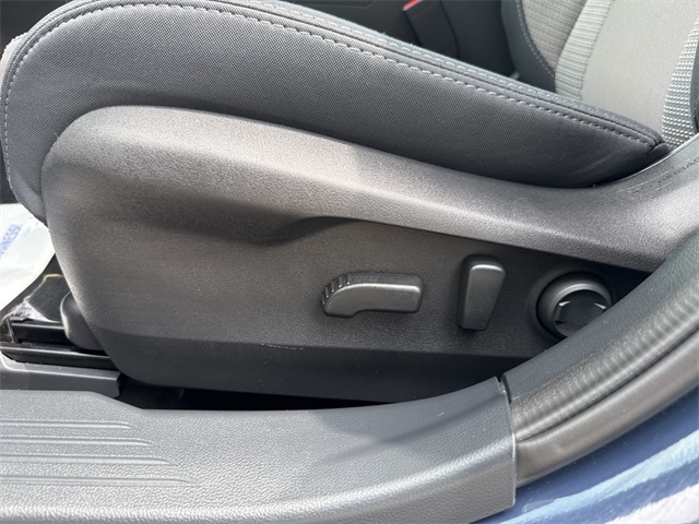 2025 Subaru Outback Premium photo 19
