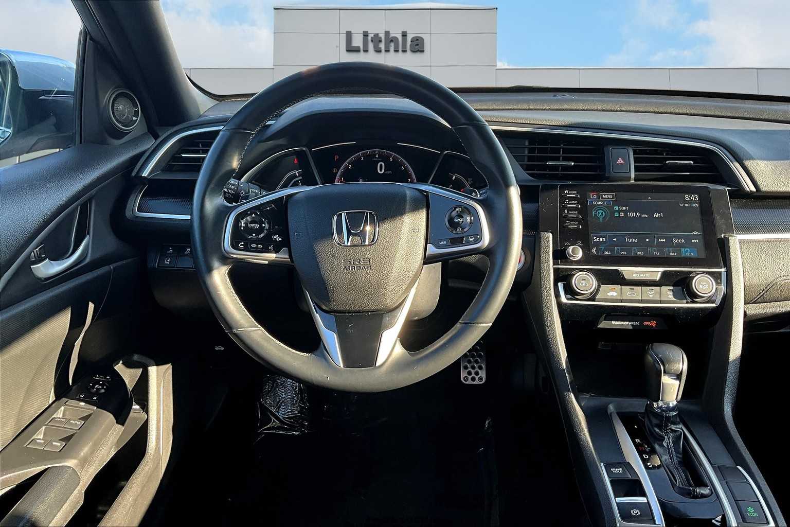 2021 Honda Civic Sport photo 4