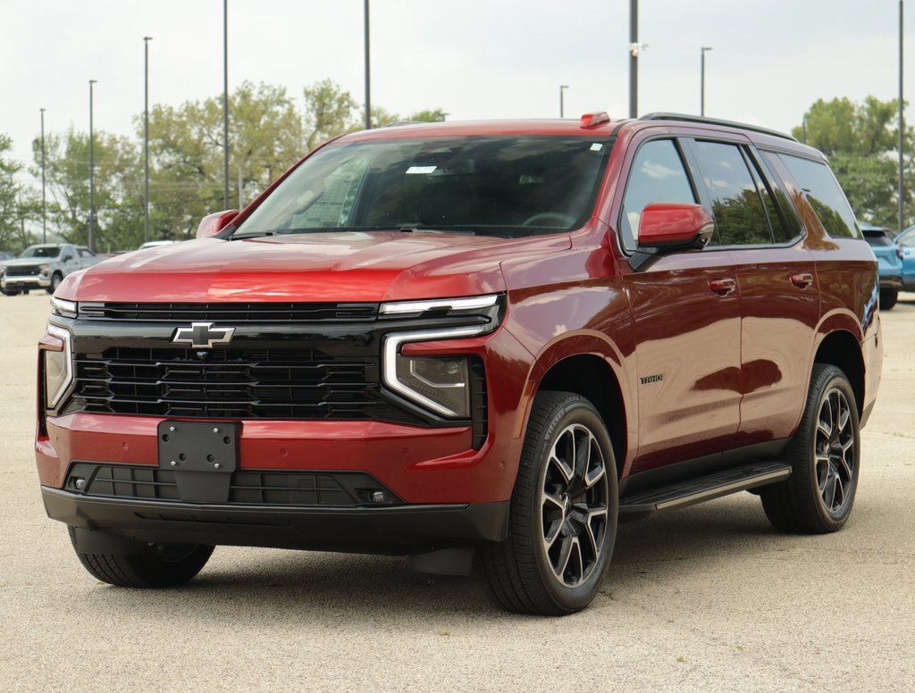 2025 Chevrolet Tahoe RST photo 3